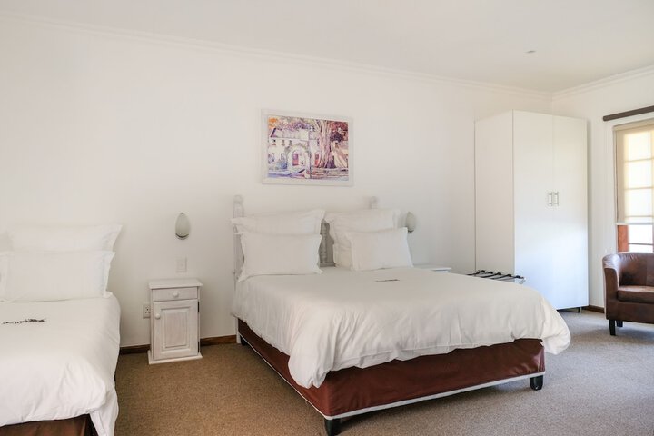 Room 15 of 110
