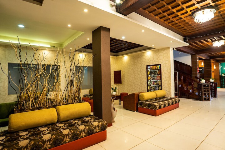 Hotel Interior 7 of 68