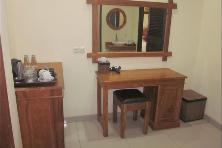Room amenity
