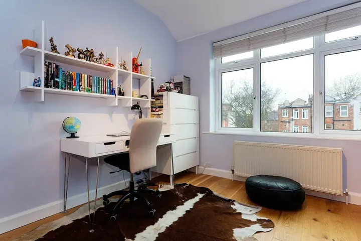 Room 2 of 15
