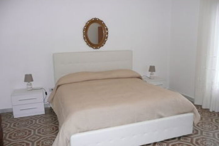 Room 46 of 79