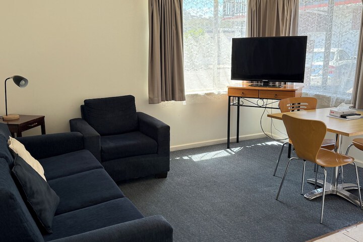 Room 36 of 64