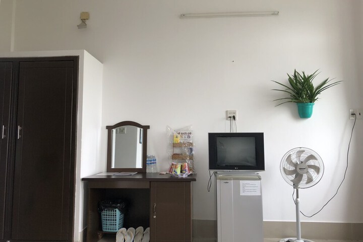 Room 16 of 51