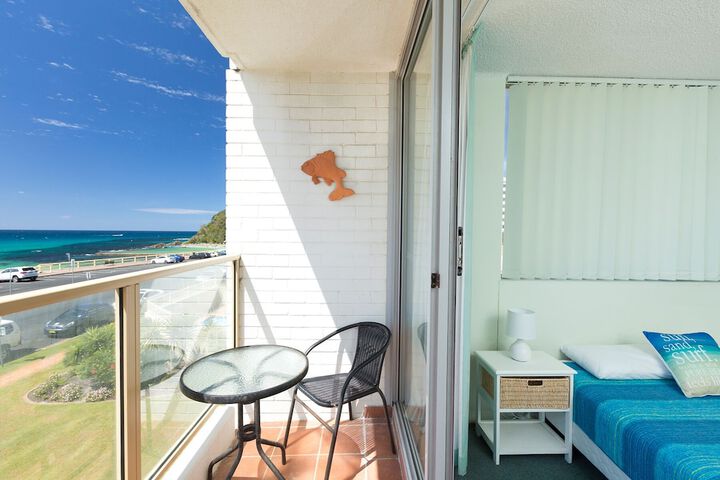 Terrace/Patio 6 of 11