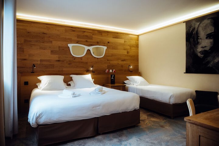 Room 10 of 58