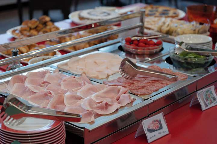 Breakfast buffet