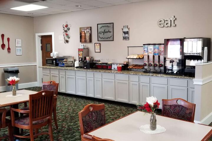 Breakfast area