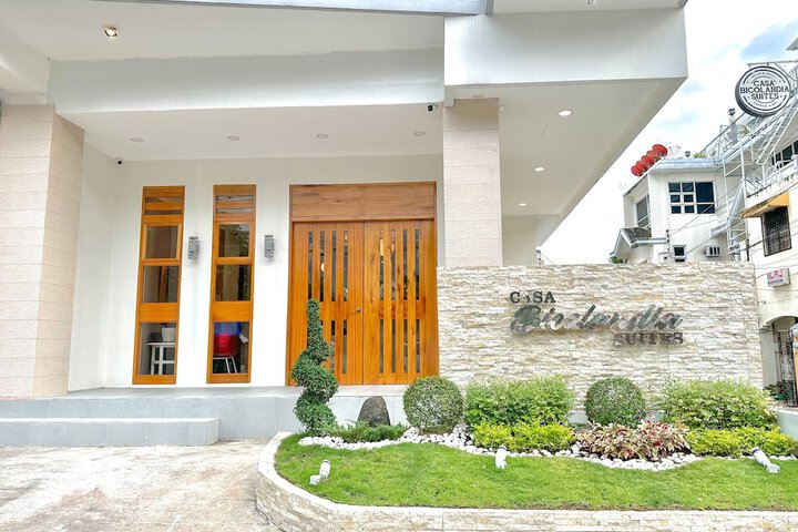 Hotel 43 of 43