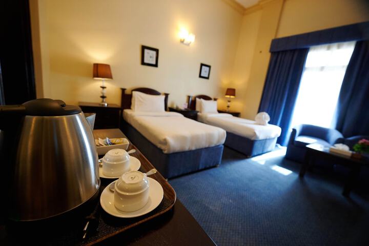 Room 40 of 80