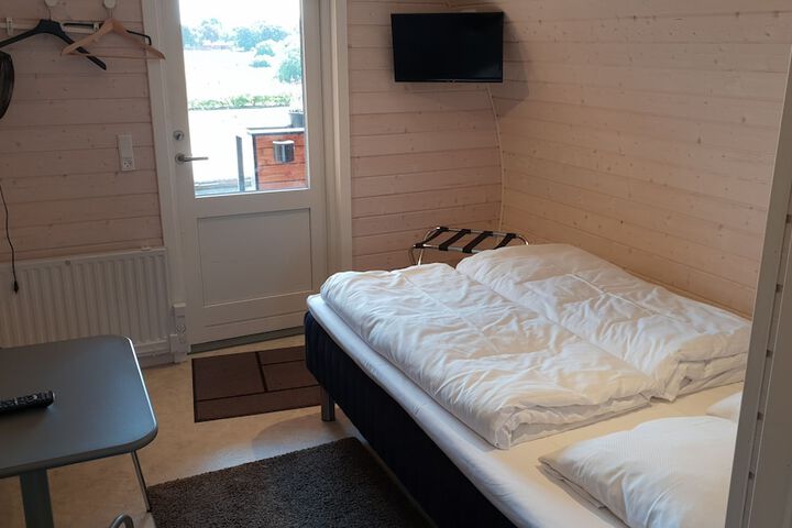 Room 2 of 45