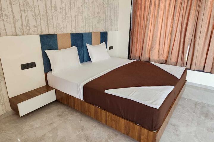 Omkara Resort