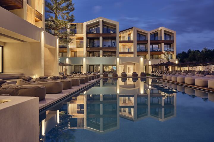 Hotel 136 of 183