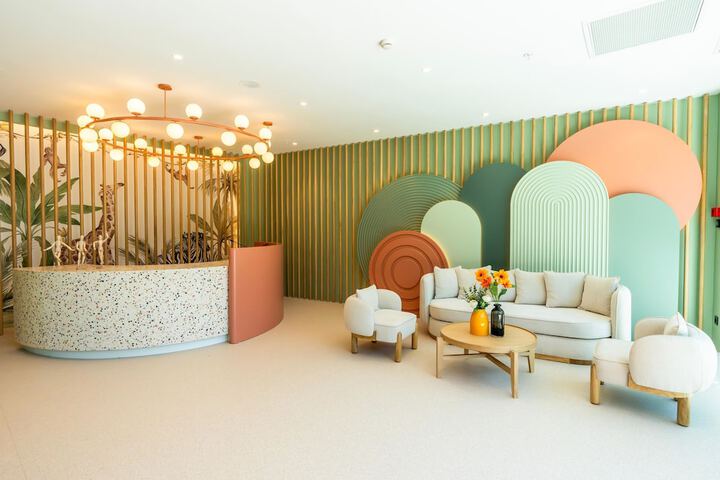Entrance & Lobby