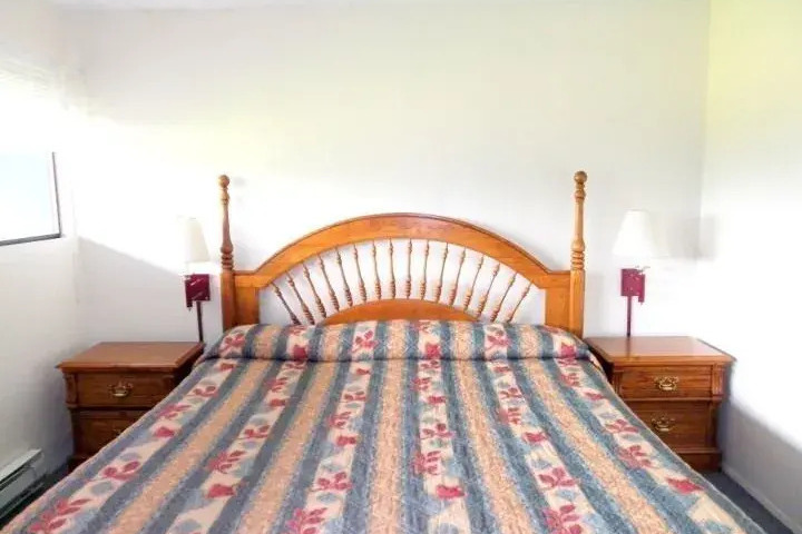 Image of WEATHERLY SUITES