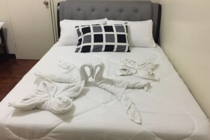 Room 65 of 103