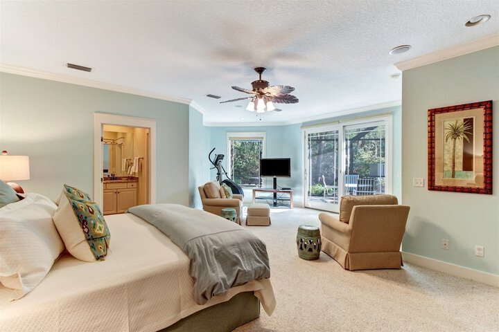 Room 3 of 63