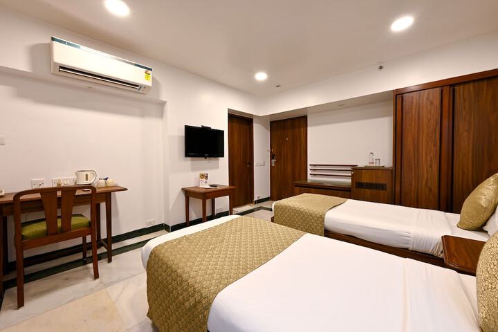Room 18 of 54