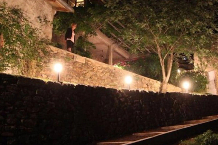 Hotel Entry