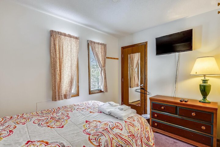 Room 12 of 37