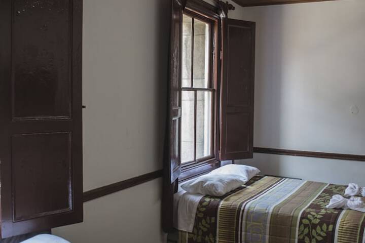 Room 36 of 59