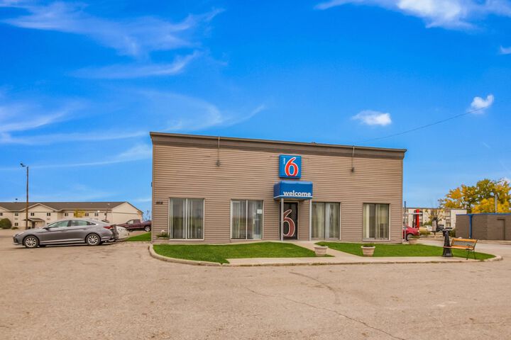 Motel 6 Fargo ND West Acres - North Fargo Fargo | Bookonline.com