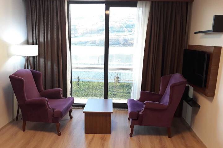 Room 21 of 87
