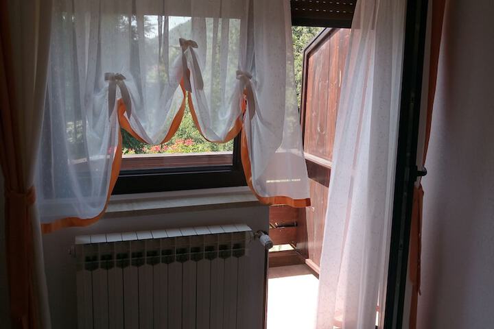 Room 27 of 54