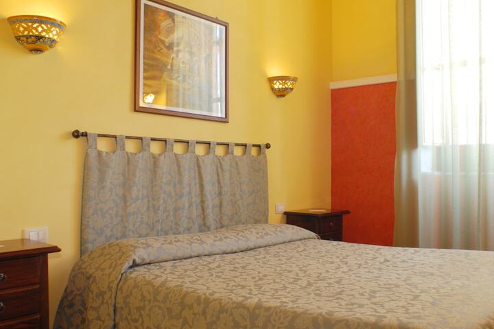 Room 7 of 41