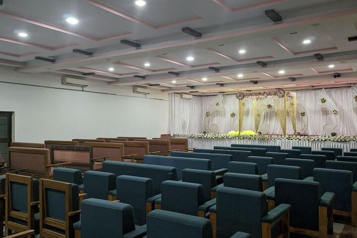 Ballroom/Hall 35 of 67