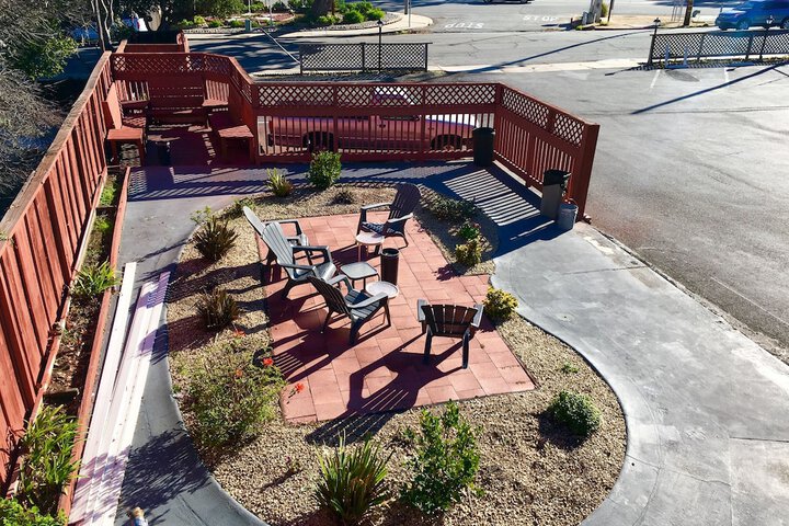 BBQ/picnic area