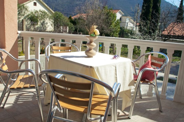 Terrace/Patio 23 of 49