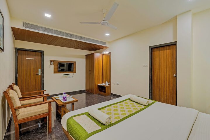 Room 3 of 21