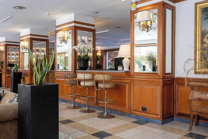 Lobby Entry