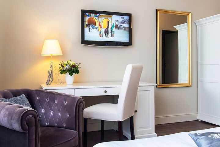 Room amenity