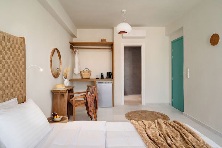 Room 18 of 109