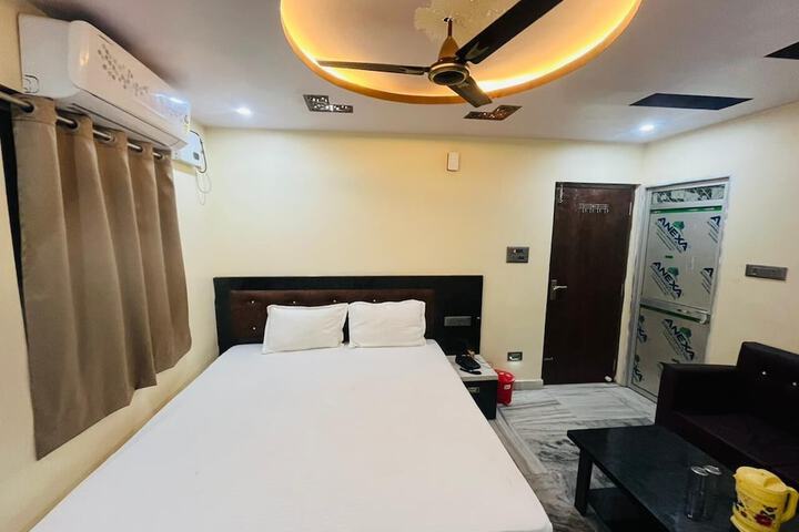 Room 14 of 41