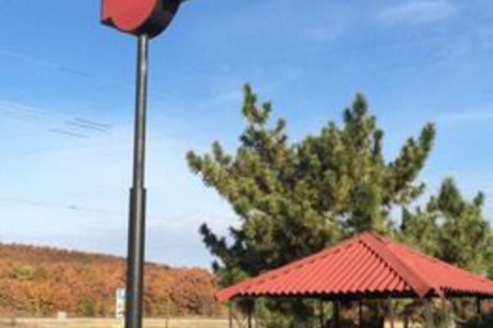 Hotel Valley Mcalester in McAlester Ok, OK