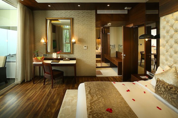 Room 16 of 54
