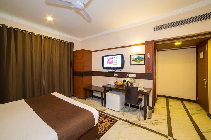 Room 21 of 83