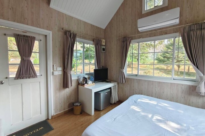 Room 15 of 41