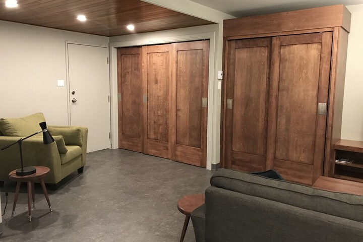 Room 12 of 80