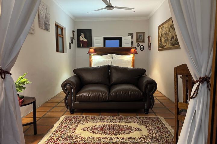 Room 9 of 51