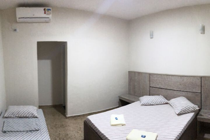 Room 8 of 29