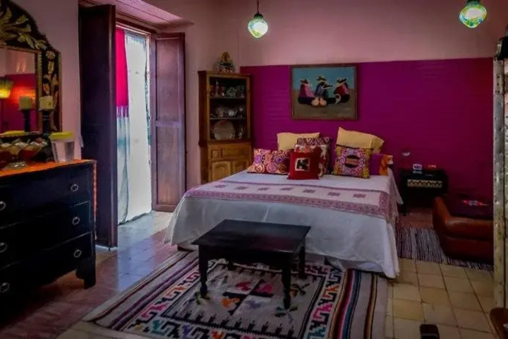 Room 2 of 14