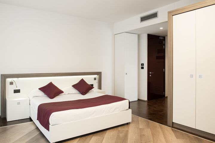 Room 15 of 59