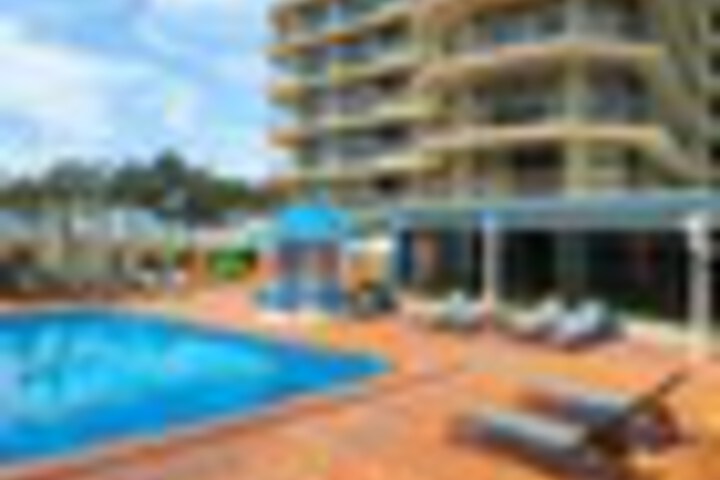 Sundeck 65 of 75