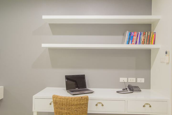 Room 16 of 39