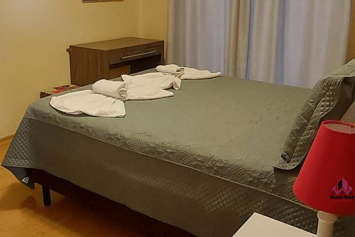 Room 7 of 32