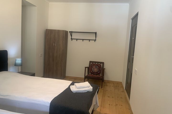 Room 14 of 36