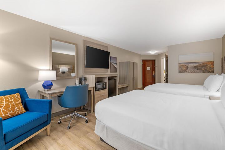 Room 60 of 136